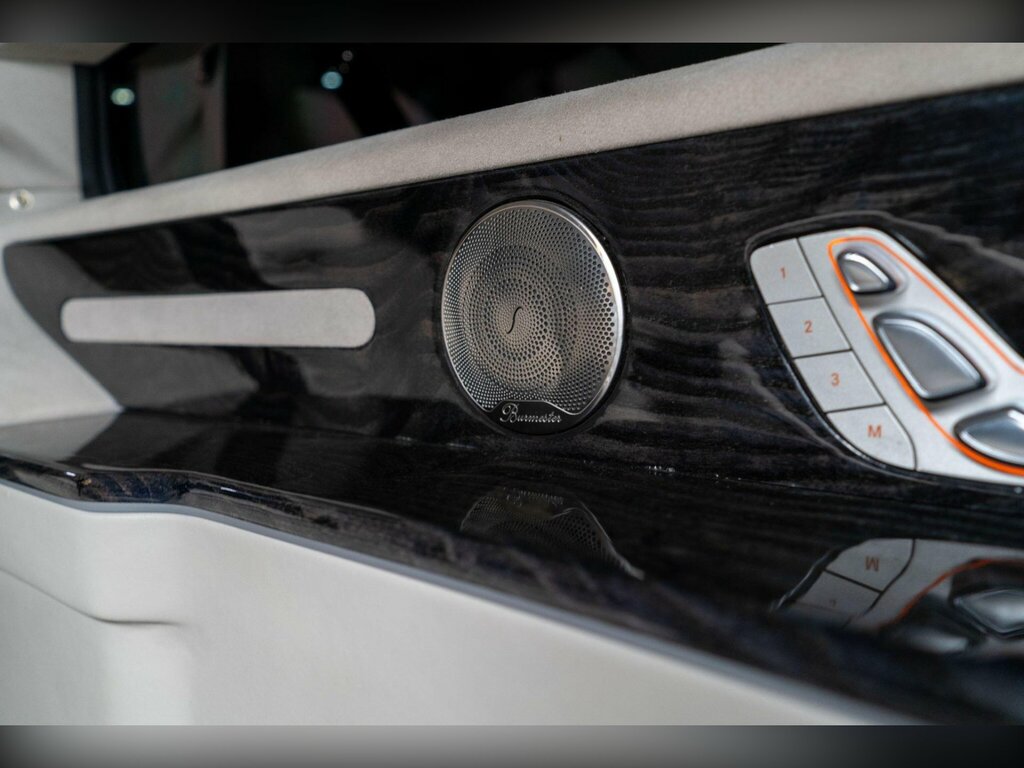 Mercedes-Benz V Class Black #26