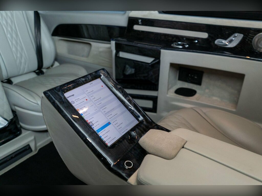 Mercedes-Benz V Class Black #13