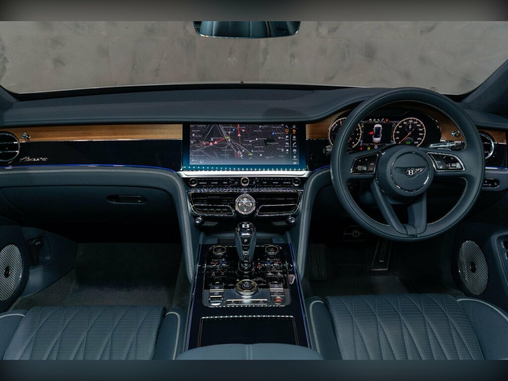 Bentley Flying Spur V8 Mulliner Driving Specification #12