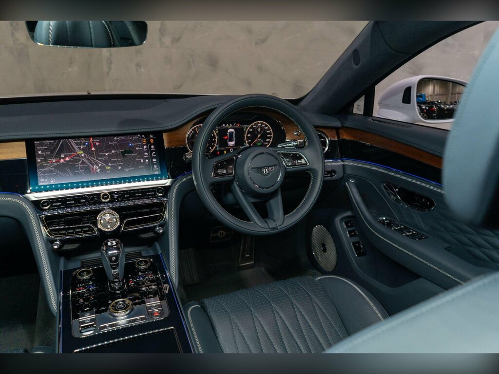 Bentley Flying Spur V8 Mulliner Driving Specification #13