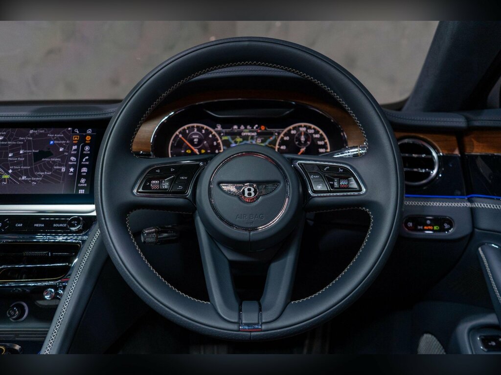 Bentley Flying Spur V8 Mulliner Driving Specification #39