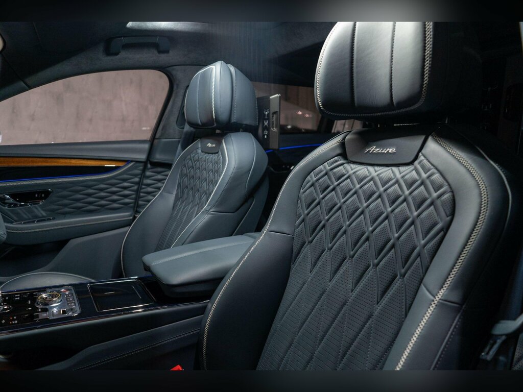 Bentley Flying Spur V8 Mulliner Driving Specification #16
