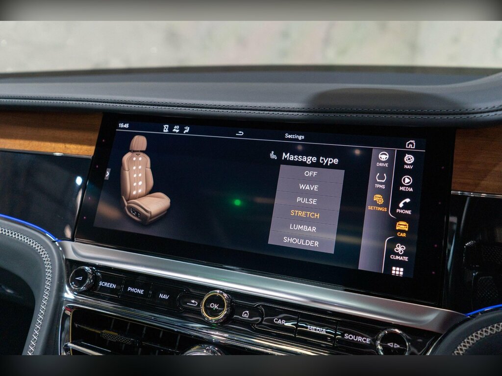 Bentley Flying Spur V8 Mulliner Driving Specification #31