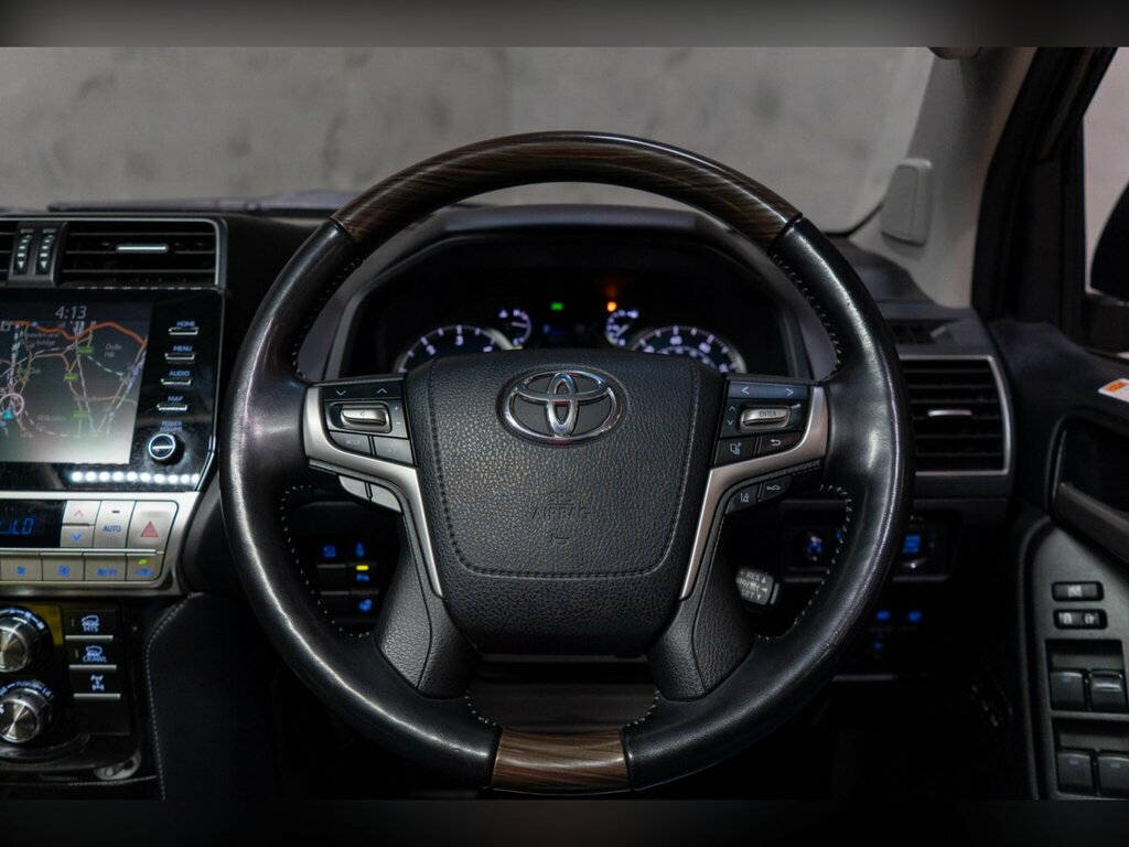 Toyota Land Cruiser D Active Black #27