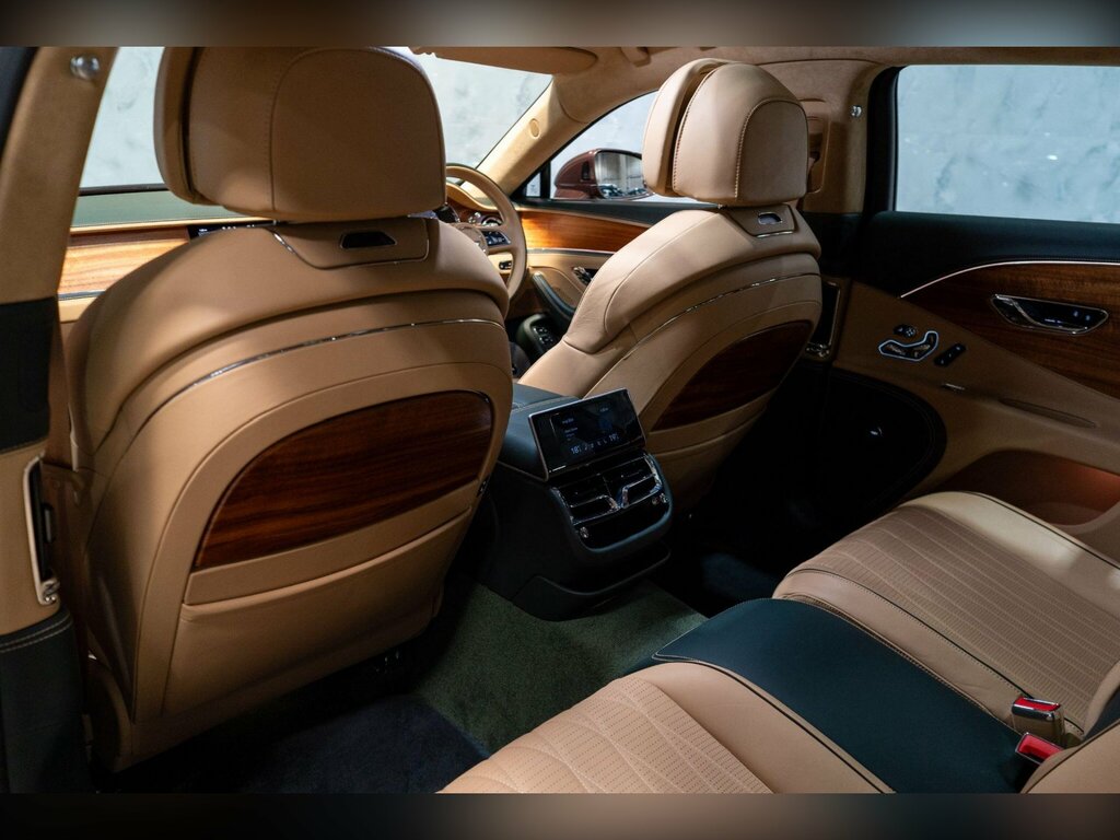 Bentley Flying Spur Flying Spur V8 Grey #18