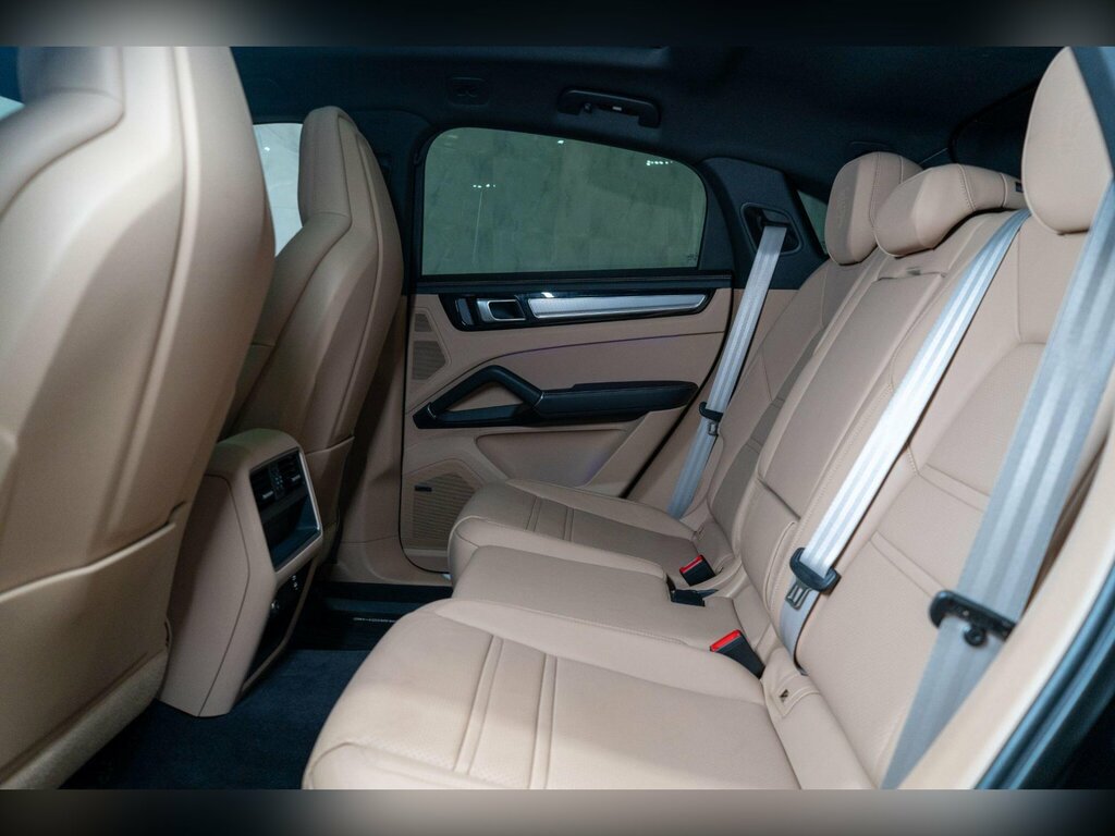Porsche Cayenne 3.0 V6 E-hybrid 17.9Kwh Platinum Edition Tiptronic Grey #16
