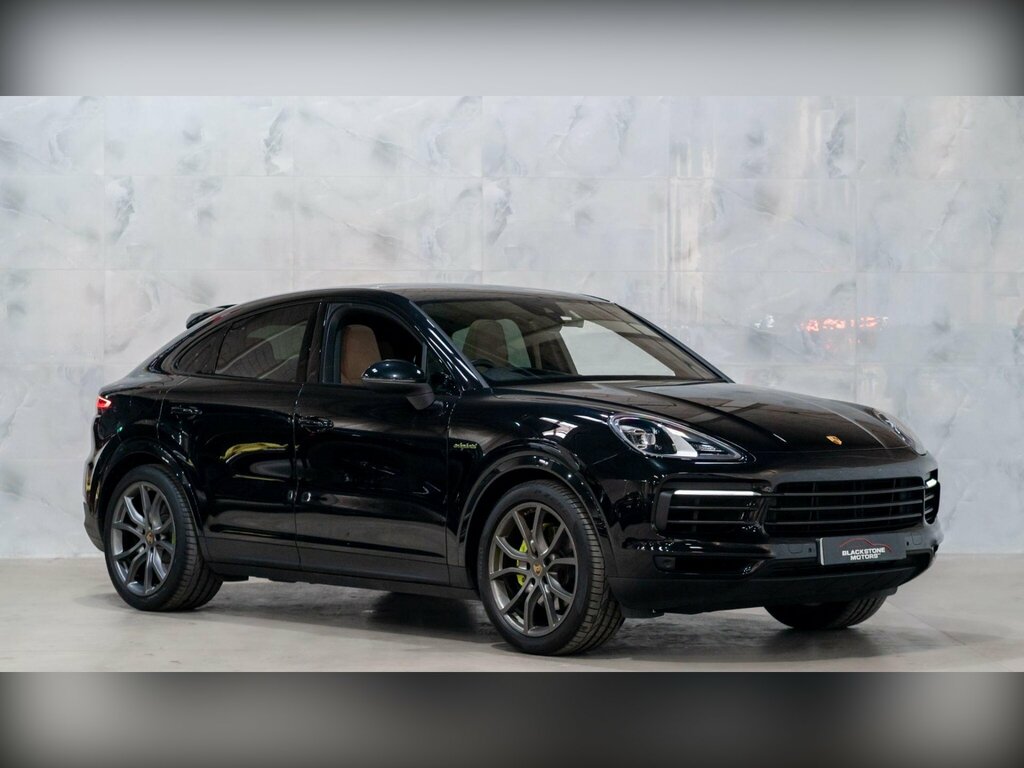 Porsche Cayenne 3.0 V6 E-hybrid 17.9Kwh Platinum Edition Tiptronic Black