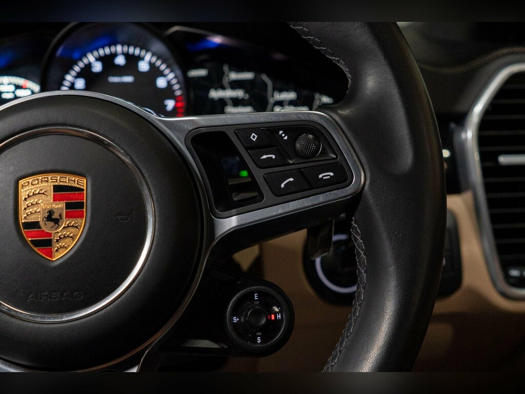 Porsche Cayenne 3.0 V6 E-hybrid 17.9Kwh Platinum Edition Tiptronic Grey #37