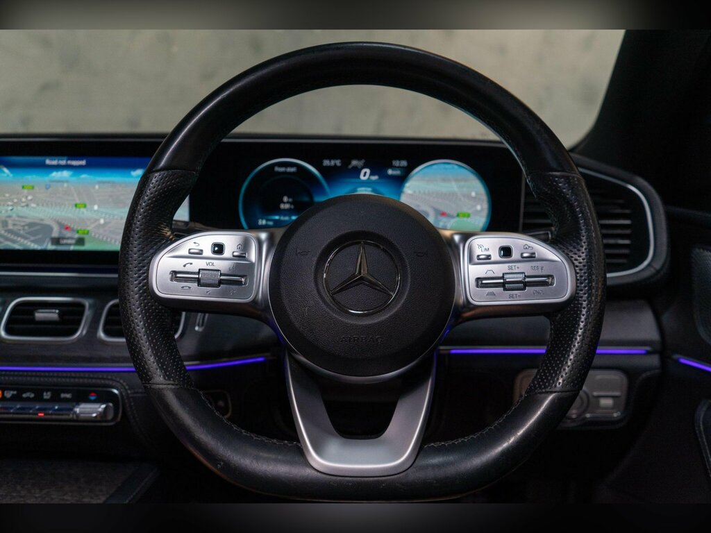 Mercedes-Benz GLS Class 2020 20 2.9 Black #42
