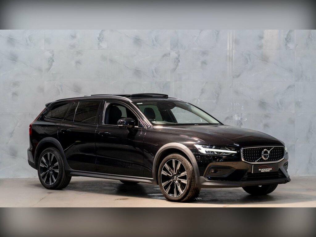 Volvo V60 2.0 D4 Plus Awd Euro 6 Ss Black