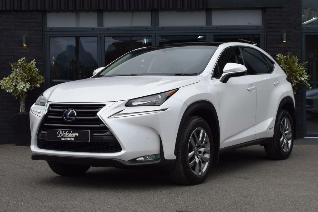 Lexus NX Suv 2.5 300H Luxury E-cvt 4Wd Euro 6 Ss 20 BF67EDX White
