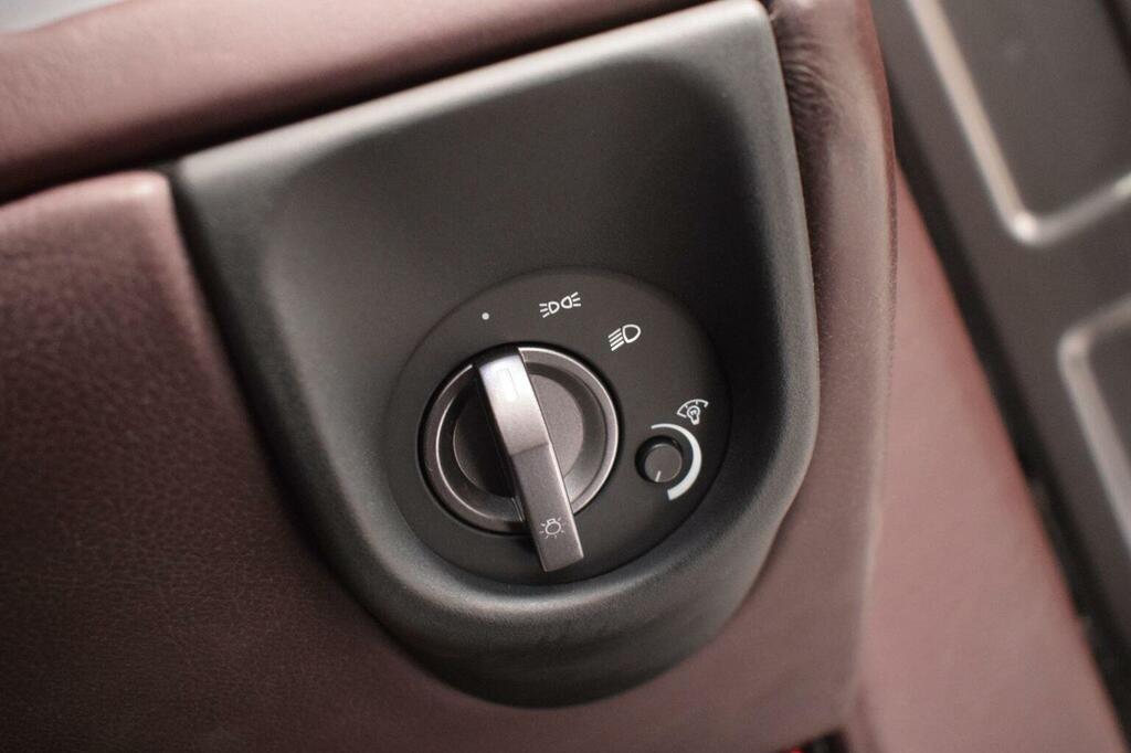 Aston Martin DB9 Db9 Silver #16