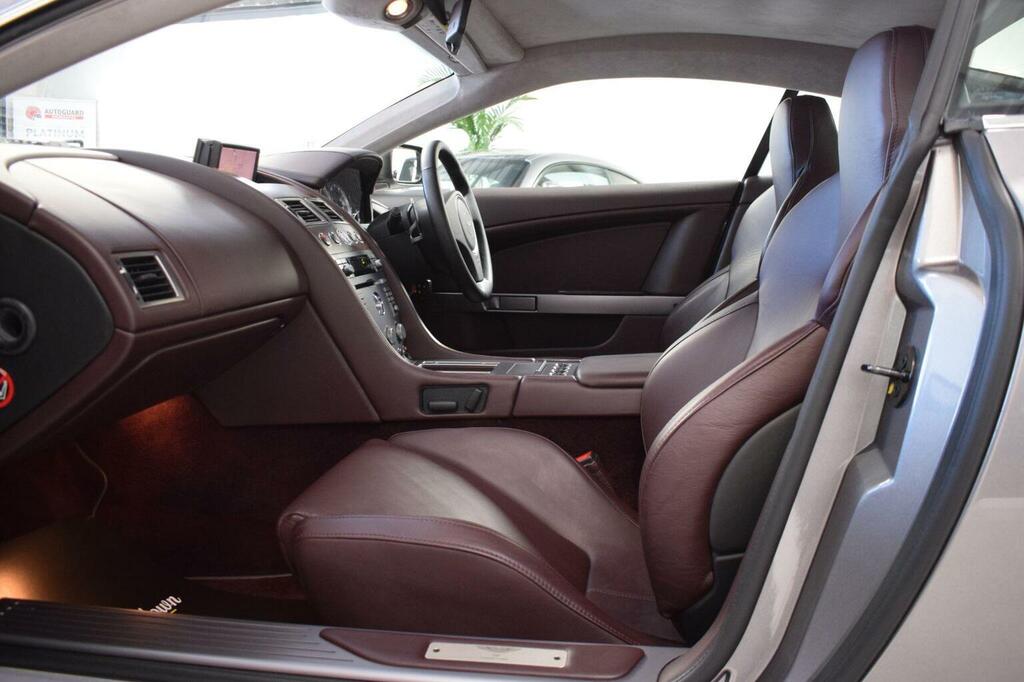 Aston Martin DB9 Db9 Silver #8