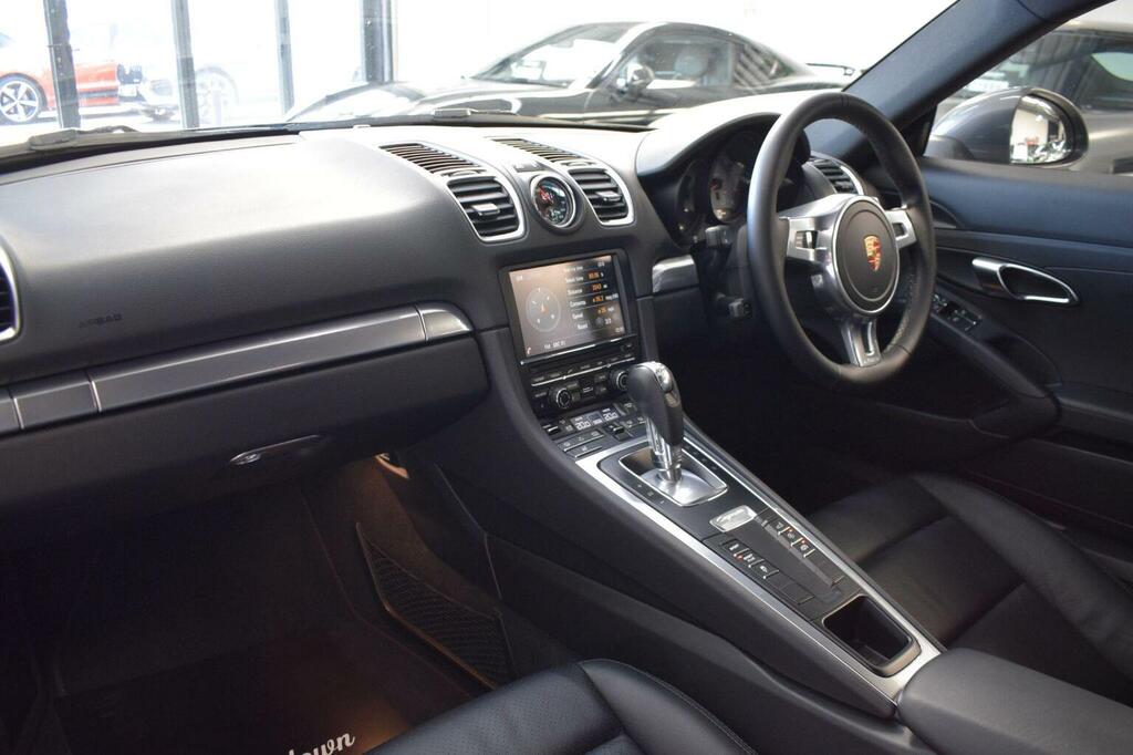 Porsche Cayman Coupe  #8