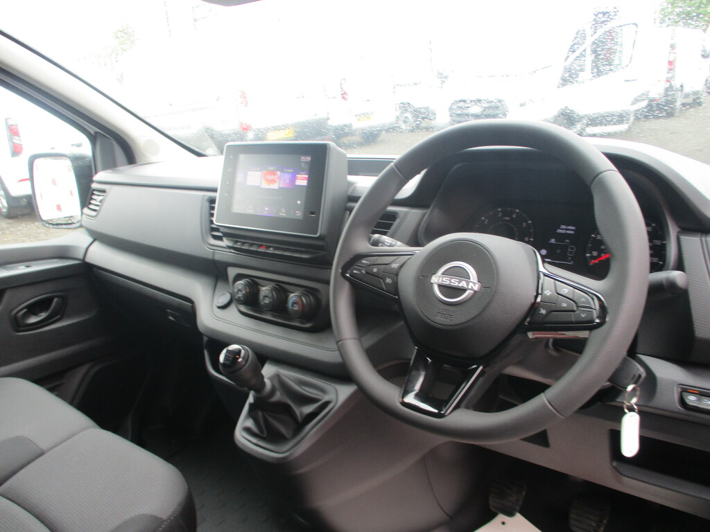 Nissan  Diesel  #10