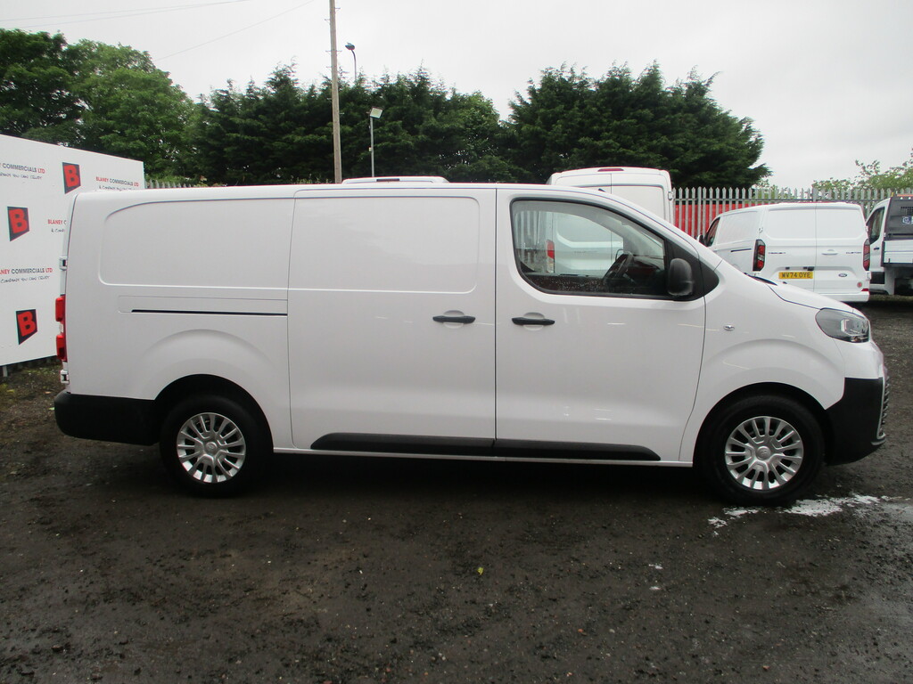 Toyota PROACE Diesel #2