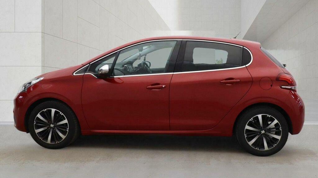 Peugeot 208 1.2 Puretech Allure Premium Euro 6 Ss 2016 Red #3