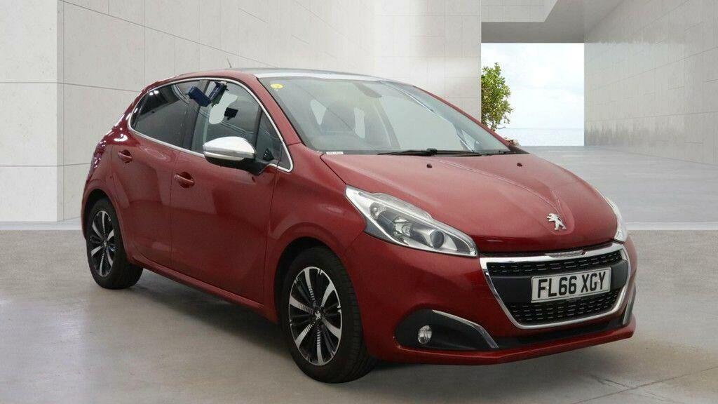 Peugeot 208 1.2 Puretech Allure Premium Euro 6 Ss 2016 Red #2