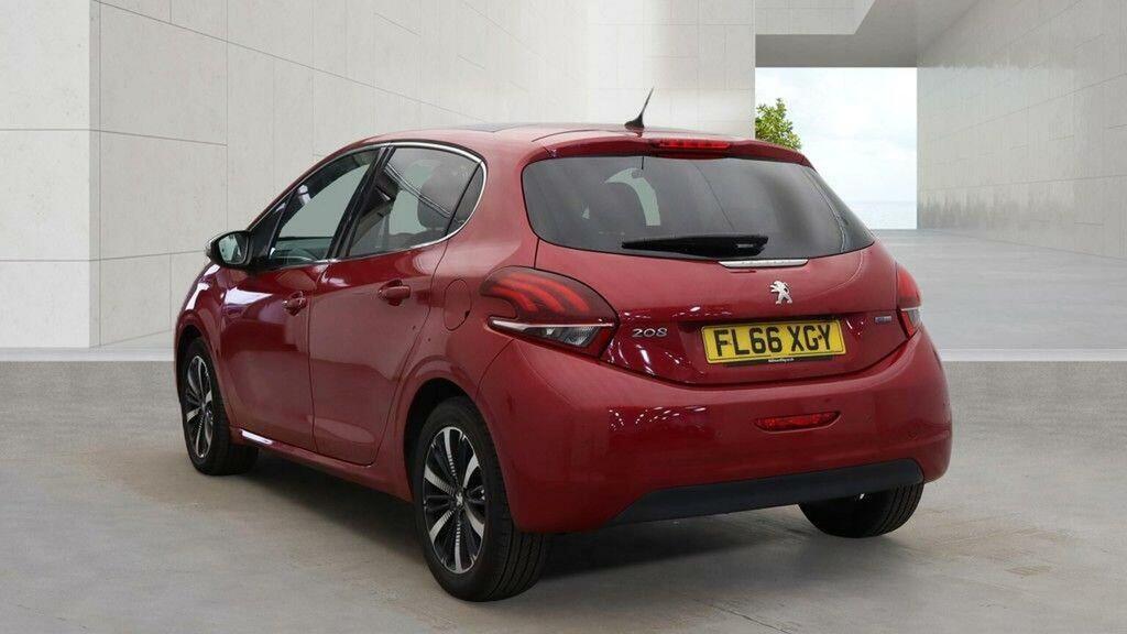 Peugeot 208 Active White #7