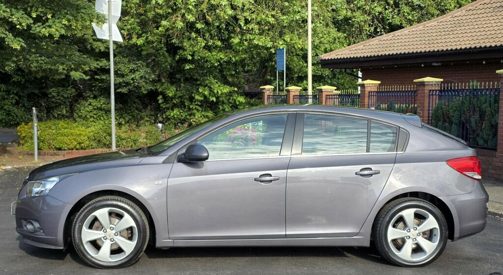 Chevrolet Cruze 1.8 Ltz Euro 5 2011 Grey #6