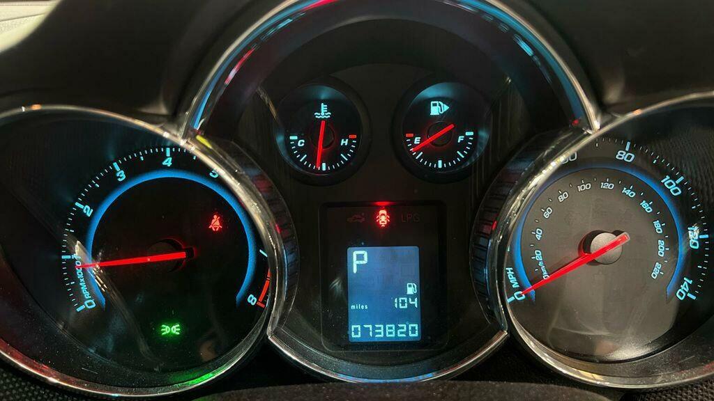 Chevrolet Cruze Ls Blue #13