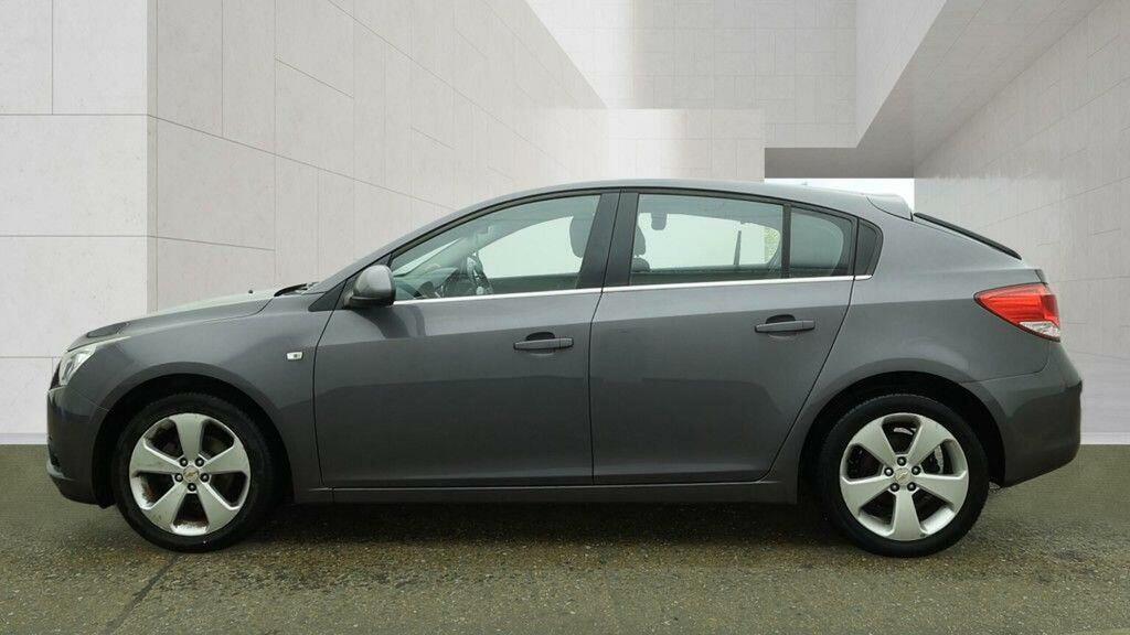 Chevrolet Cruze Ls Blue #4