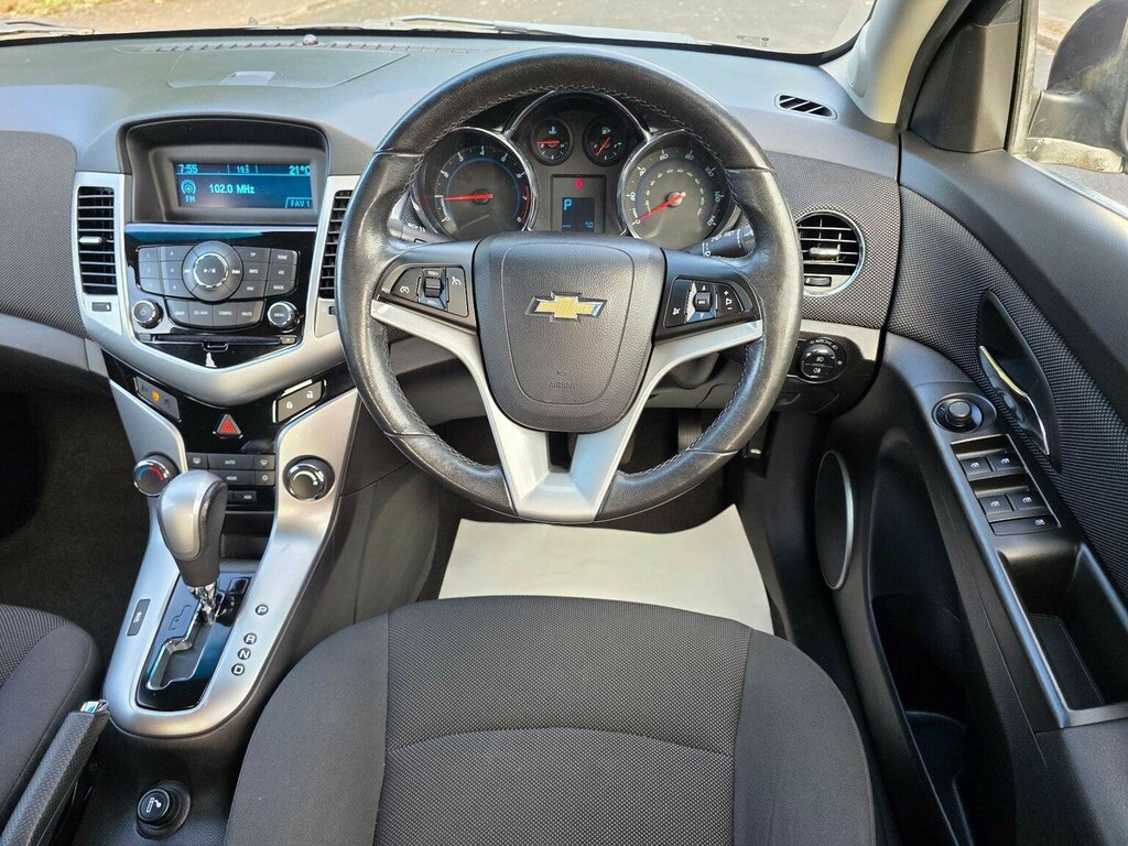 Chevrolet Cruze 1.8 Ltz Euro 5 2011 Grey #4