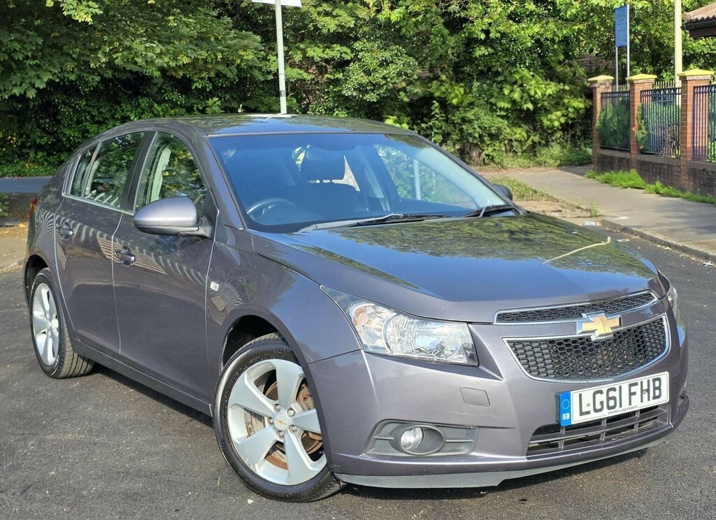 Chevrolet Cruze 1.8 Ltz Euro 5 2011 Grey #2