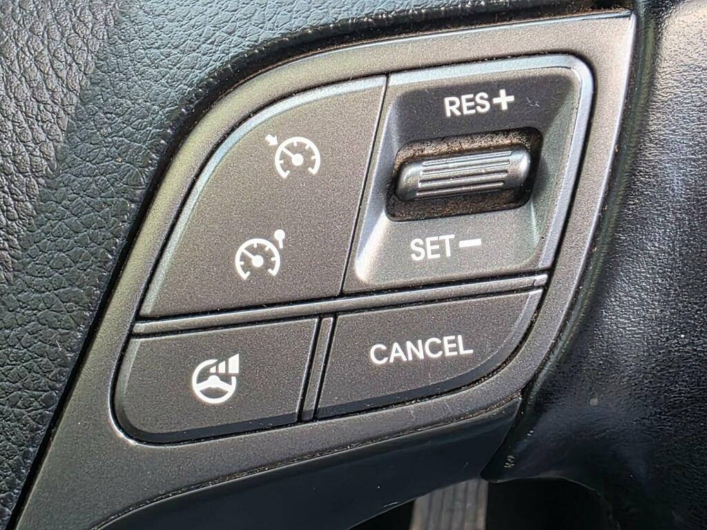 Hyundai Santa Fe Suv White #30