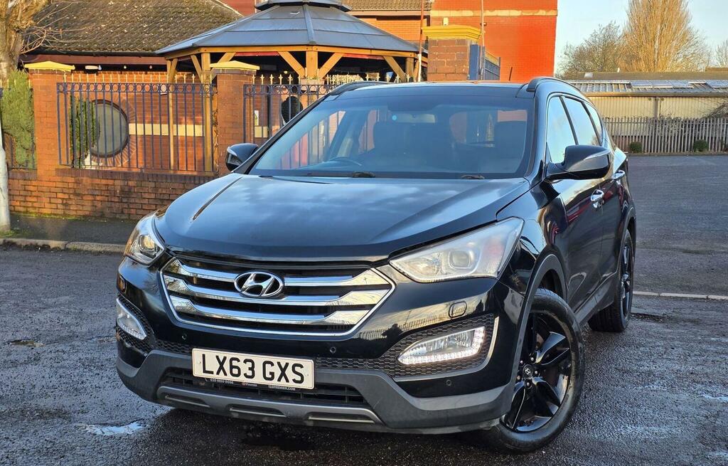 Hyundai Santa Fe Suv White #14