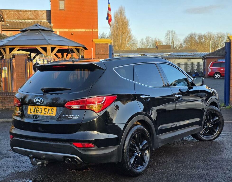 Hyundai Santa Fe Suv White #13