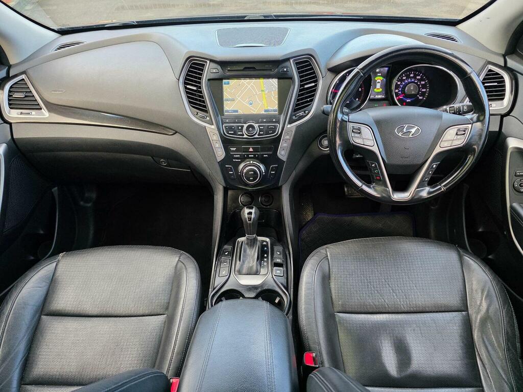 Hyundai Santa Fe Suv White #17