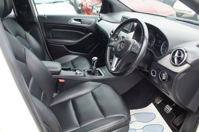Mercedes-Benz B Class B180 Blueefficiency Sport - 2013 63 White #5