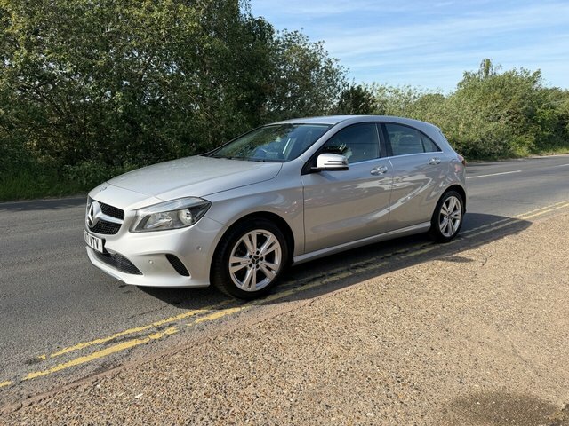Mercedes-Benz A Class 1.5 A180d Sport Executive Hatchback M Silver