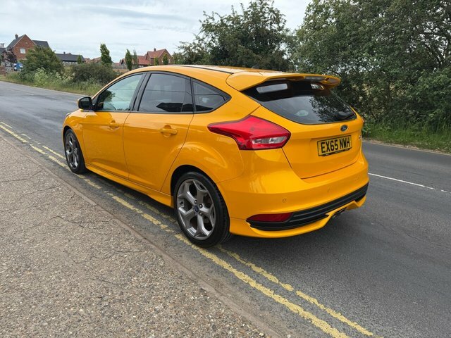 Ford Focus 2.0 Tdci St-2 Hatchback Euro 6 EX65NWH Yellow #4