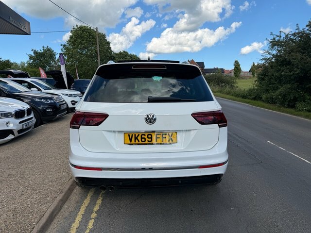 Volkswagen Tiguan 2.0 Tdi R-line Tech Suv Dsg 4Motion Eur VK69FFX White #6