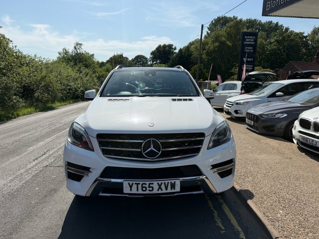 Mercedes-Benz M Class 3.0 Ml350 V6 Bluetec Amg Line Suv G-tro White #2
