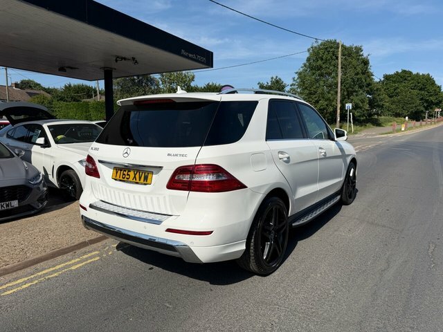 Mercedes-Benz M Class 3.0 Ml350 V6 Bluetec Amg Line Suv G-tro White #5