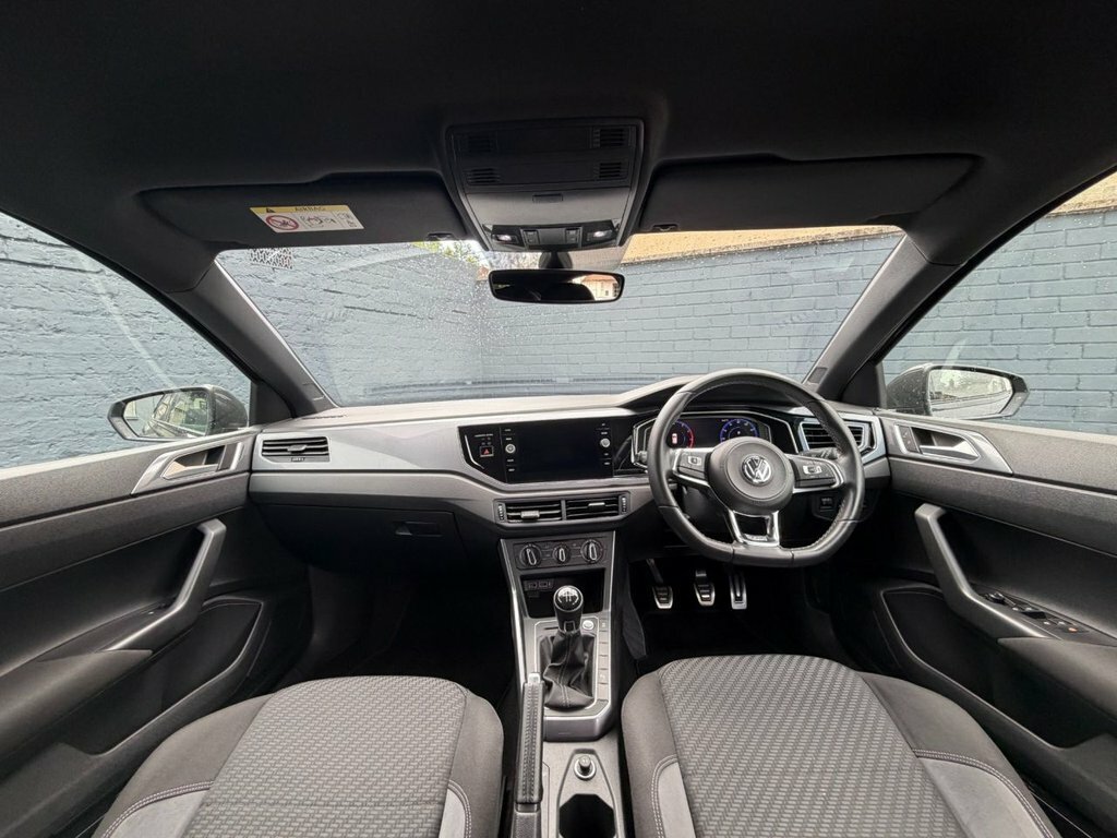 Volkswagen Polo 1L R-line HS18KFJ Grey #2