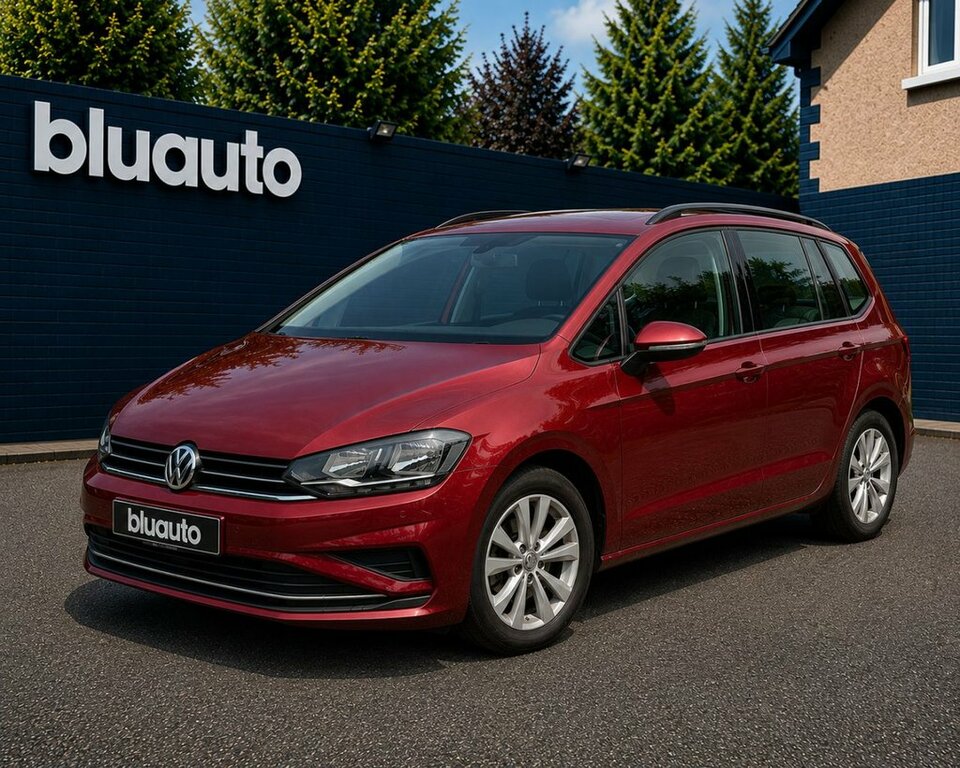Volkswagen Golf SV 1.5L Se Nav Red