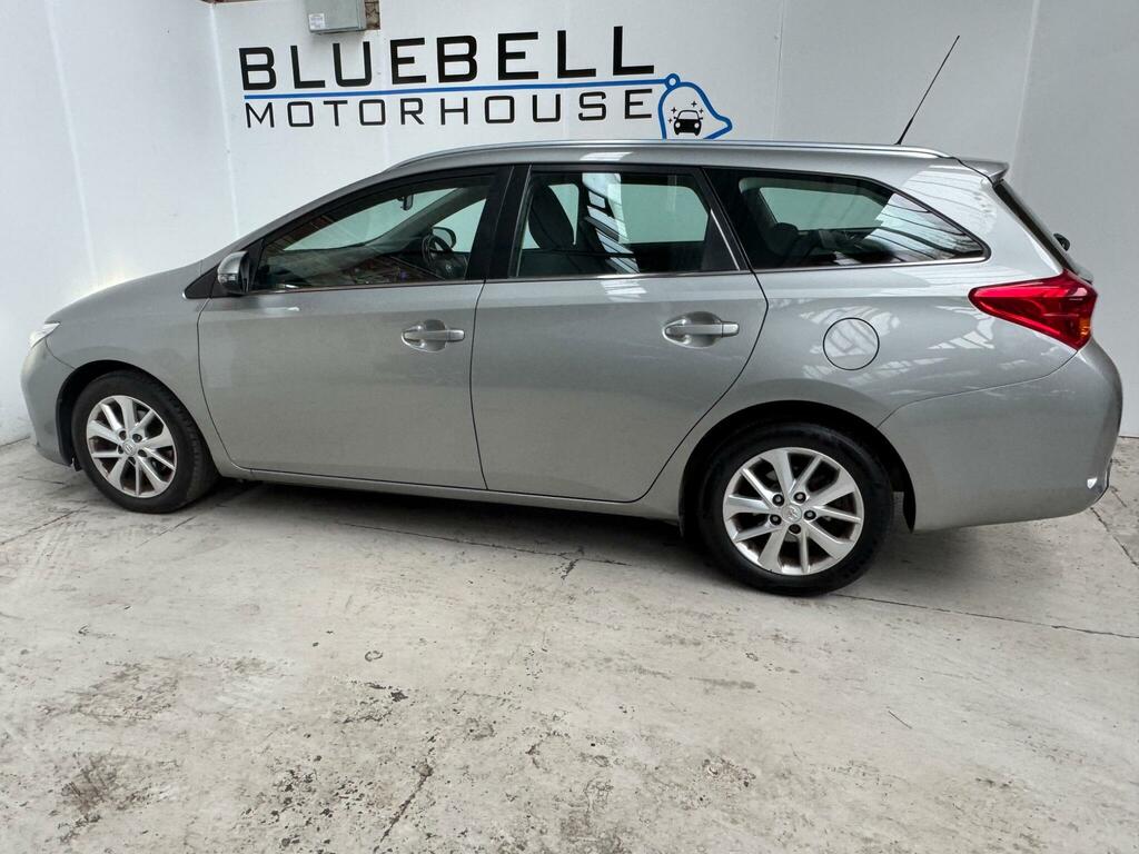 Toyota Auris 1.4 D-4d Icon Touring Sports Euro 5 Ss FL15PLN Grey #6