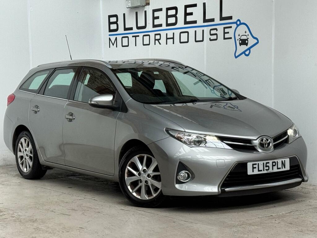 Toyota Auris 1.4 D-4d Icon Touring Sports Euro 5 Ss Grey