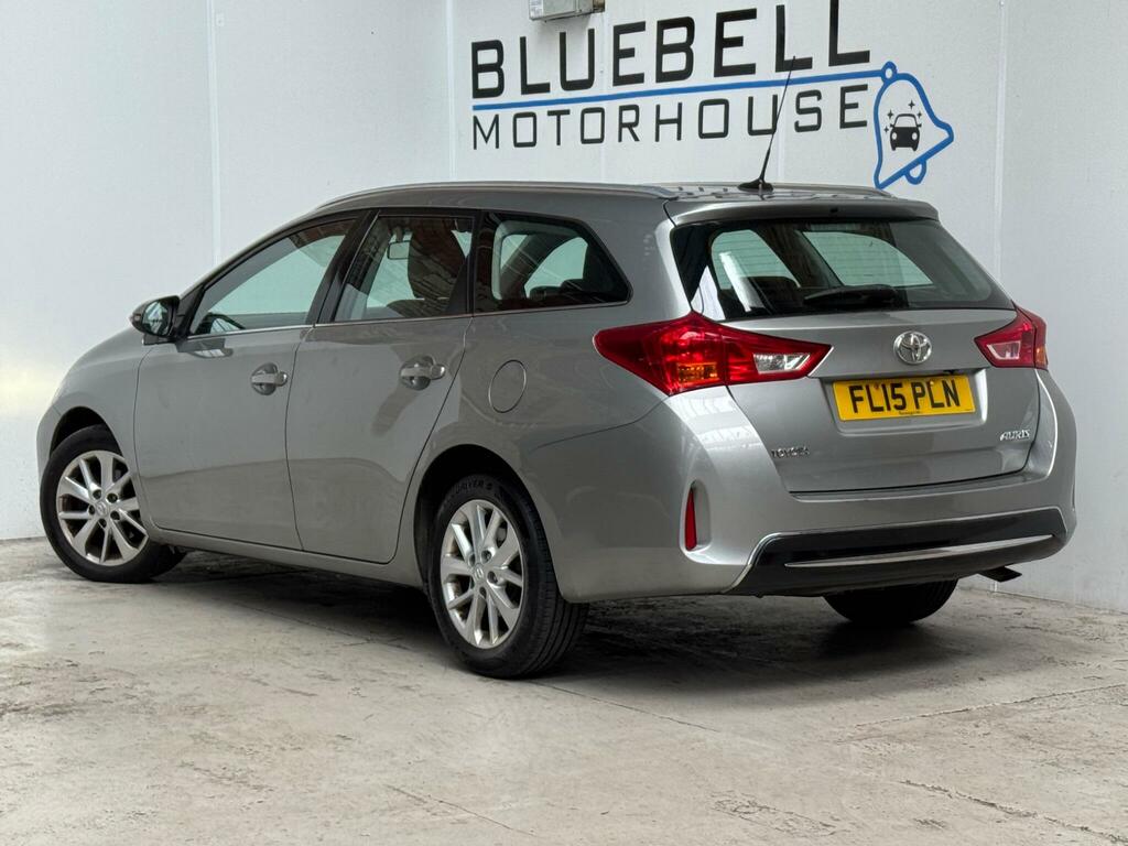 Toyota Auris 1.4 D-4d Icon Touring Sports Euro 5 Ss FL15PLN Grey #4