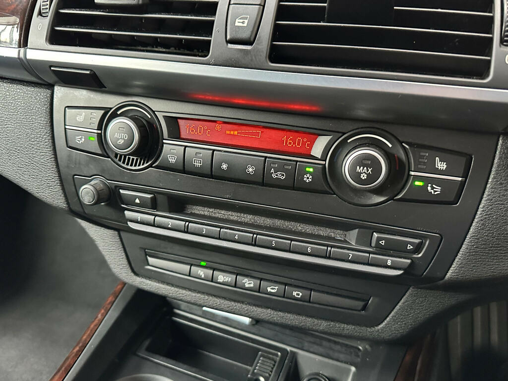 BMW X5 M50d Black #14