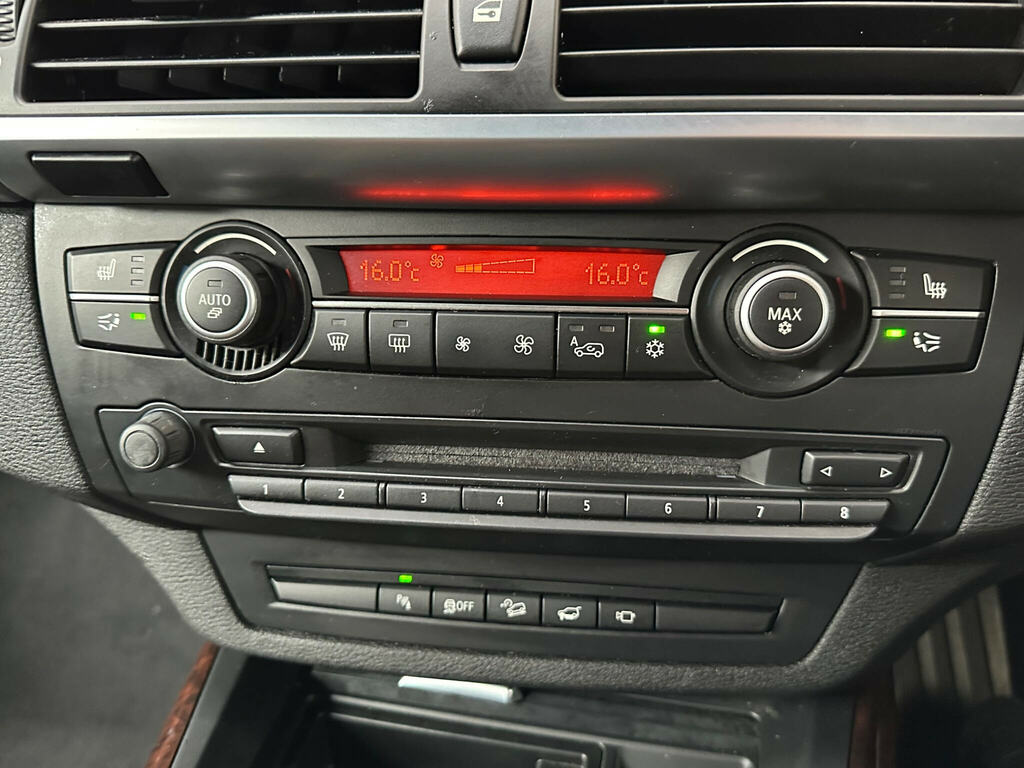 BMW X5 M50d Black #13