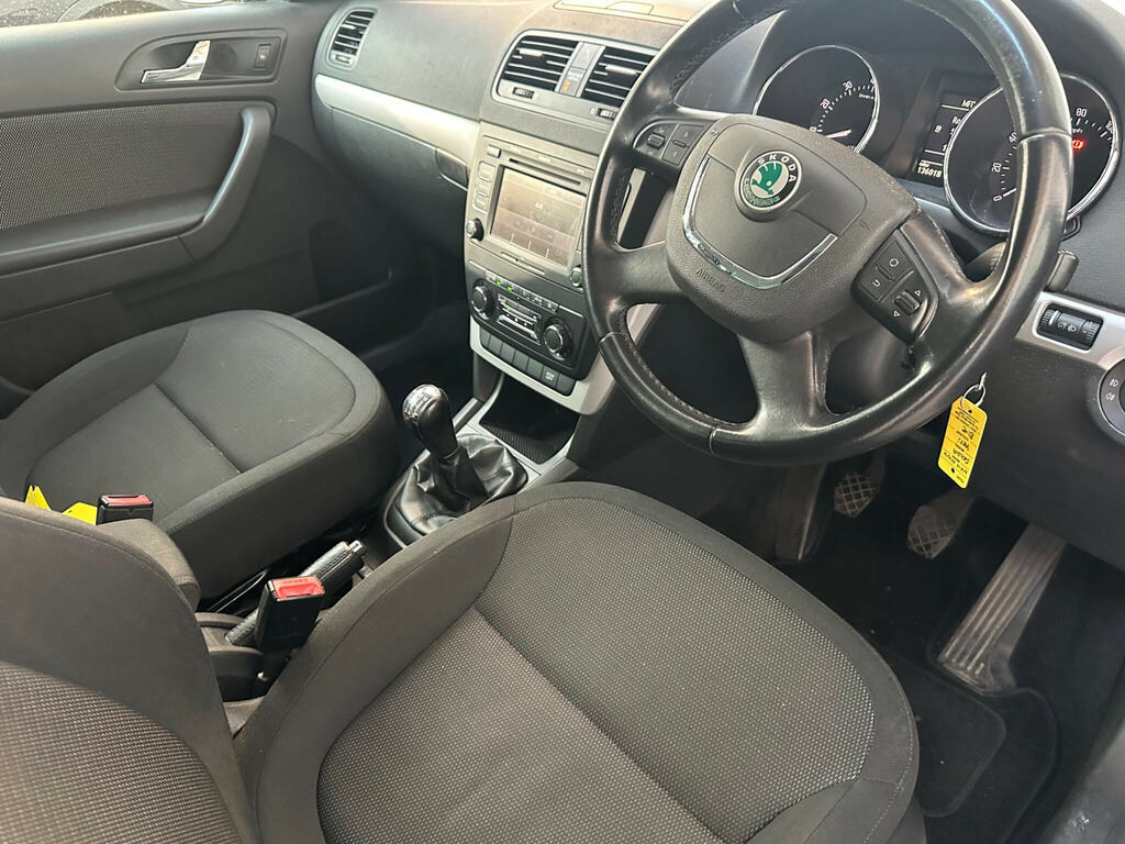 Skoda Yeti 1.2 Tsi Se Suv Euro 5 105 Ps Blue #3