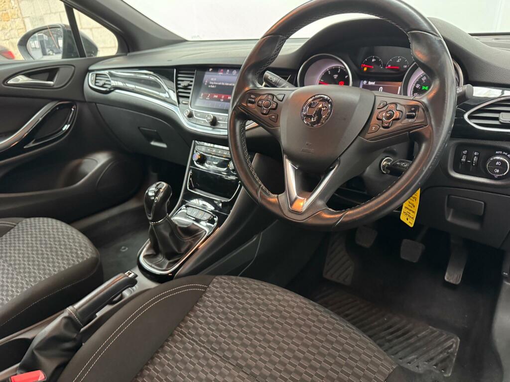 Vauxhall Astra 1.6 Cdti Blueinjection Sri Nav Euro 6 Ss Black #3