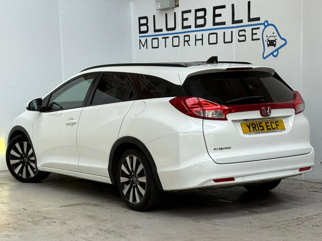 Honda Civic 1.8 I-vtec Se Plus Tourer Euro 5 Ss White #4