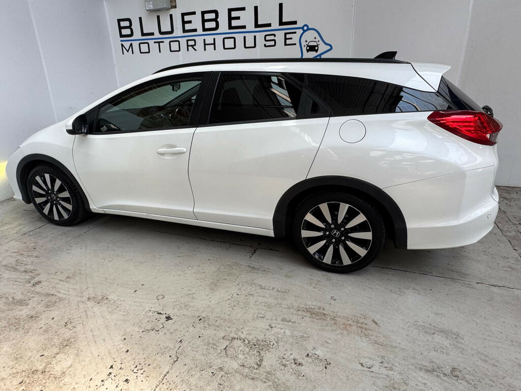 Honda Civic 1.8 I-vtec Se Plus Tourer Euro 5 Ss White #6