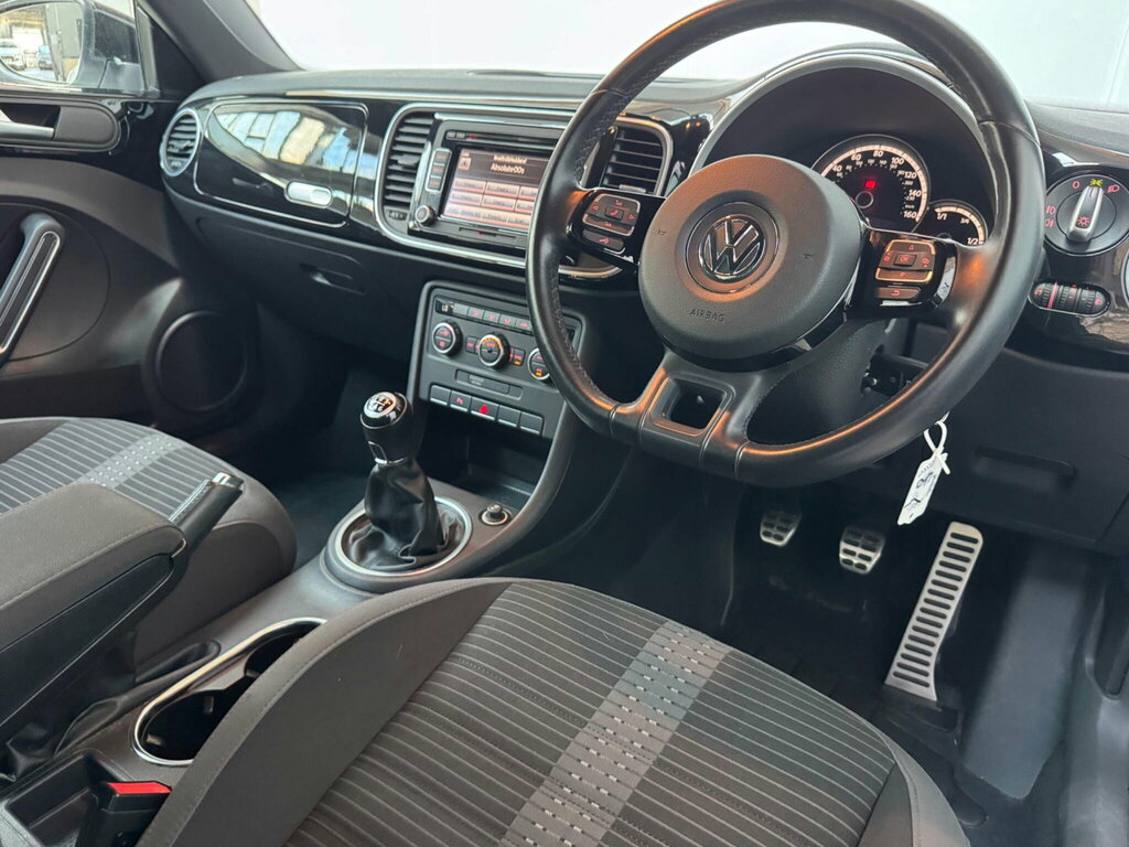 Volkswagen Beetle 2.0 Tdi Sport Euro 5 White #3